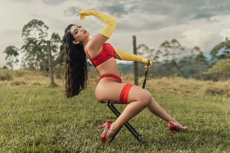 🌈Temptation under the sun🌞 od AngelicaVega  2 snímek