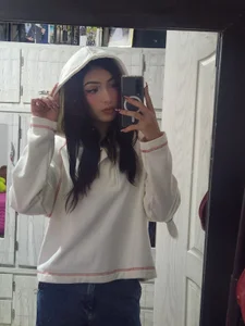 Ariaaaaaa 😋🌈🧡 de Aria_Sims  5 Imagens
