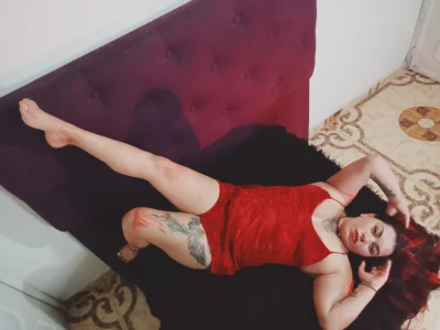 Karla_greenn sexy milf Pic 3