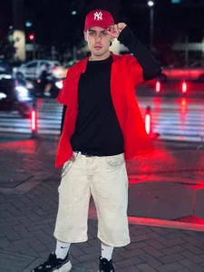 ChicoSEXXhot Public Foto 4