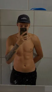 nicklrbbc's XXX Nude Photo 2