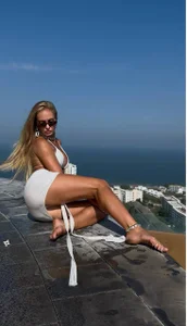 HeliaNeas Public Pic 2