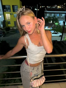 CherryMoan Public Pic 4