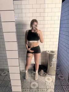 MiuuBellebunny Gym outfit💪🏻 - {count, plural, one {תמונה אחת} two {שתי תמונות} many {# תמונות} other {# תמונות}}