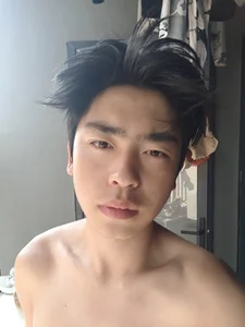 xywkhlh19's XXX Nude Photo 3