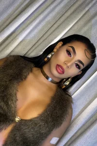 Loving makeup🐩 od orianasweet_1  snímek