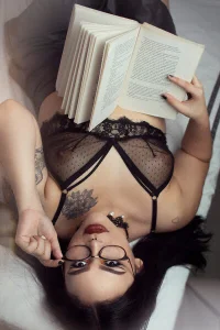 Carlaguzman_ Cute Carla Pic 5