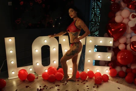 BellePearson valentine´s day Pic 2