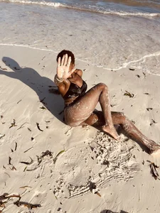 FitEbonyPrincess 🌴☀️🏝️ Island Life 🌊🐚💋 Pic 9