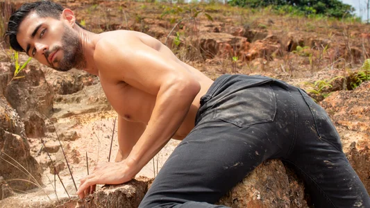 Adam_MillanFF As Fire Poză 3