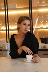 odelynbrower I'm in your shirt 사진 3