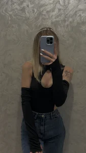 Foxy_Blondie Public slika 8