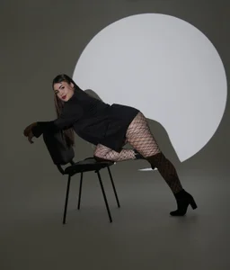 AdeleJhones Sexy and elegant Pic 3