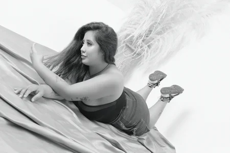 LilithRousse 🖤🤍Perfectly on B/W🤍🖤 Bilde 2