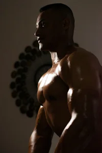 AnthonyWhite24 OIL BODY Foto 3