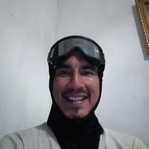 Larry_rivera_m Public Pic 3