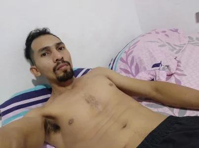 Emilio2034 Lo que te calienta Kuva
