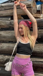 MaryVexx Public Pic