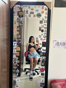 Camila_Duarte_ Public Pic 2