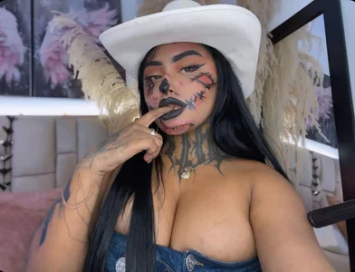 💦 Your favorite naughty fantasy. 😏 od Lairahearvy  4 snímek
