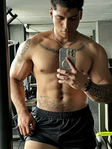 Me de Nicolasmontoya16  5 Imagens