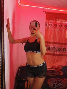 claireRid's Sexy queen Sex Photo 1