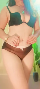 YukinaHasiのPhoto Sexy💋💋👅  👅の 3枚の写真