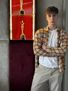 KellenWest Public صورة واحدة|KellenWest Public صورتان|KellenWest Public  2 صور|KellenWest Public  2 صورة