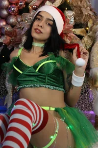 Foxy_Assh_ Merry Xmas! 🎄 Pic 9