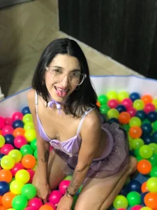 Everything you want is right here 🔥🥵 de Milaspetite  3 Imagens