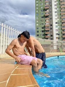 Very handsome and sexy model the hottest couple de twinkDuohot Foto 3