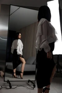 LanaLedger naughty secretary Poză 2