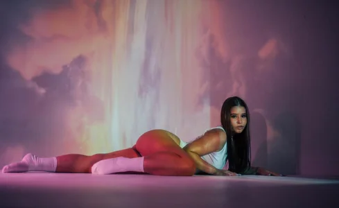 bella_lovers_ New Photos!🎉 Pic