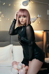 Cleoopatra Sexiness Pic