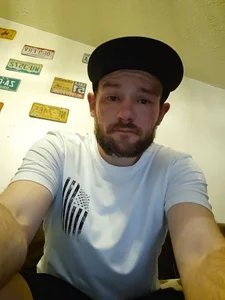 Spunwhiteboy1992 Public Foto 6