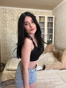 LilyKlein Public Billede 3