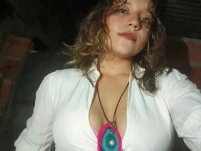 MissMoons_ Public Pic