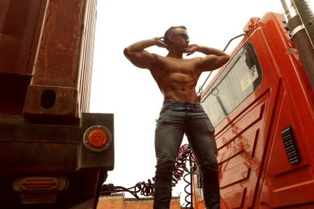 ARON_TAYLER01 2024!!! Εικόνα 2