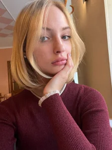 elly_Shine_のmore of meの 2枚の写真