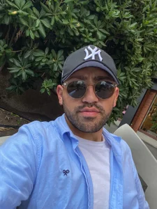 JuanZapata33 Public Pic