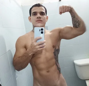 Zdjęcia Andrey_1997 In the shower 😈🥵:  3