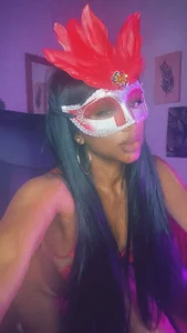 destinne_mill_ kullanıcısının I want to be in your bed albümü -  fotoğraf