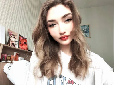 AveryBerkson unexpected transition in style Bilde 4