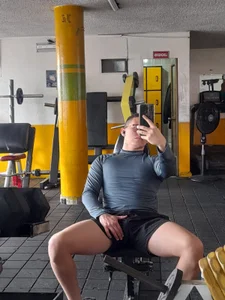 Kurtxxx22: Public ( 9 фото)