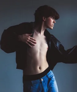 thomas_riverras XXX nøgenfoto 3