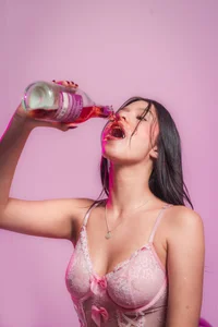 AgathaSanderhs1_Public Bild 6