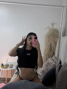 Kylie_Dessire A little tease just for you🙈 รูป  5
