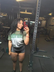 VioletV Gym Pic