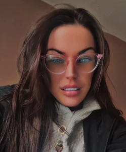 Eviehudson's A part of me Sex Photo 1