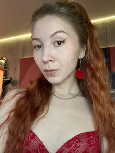 izi-fox Couple of Red Outfits Foto 7